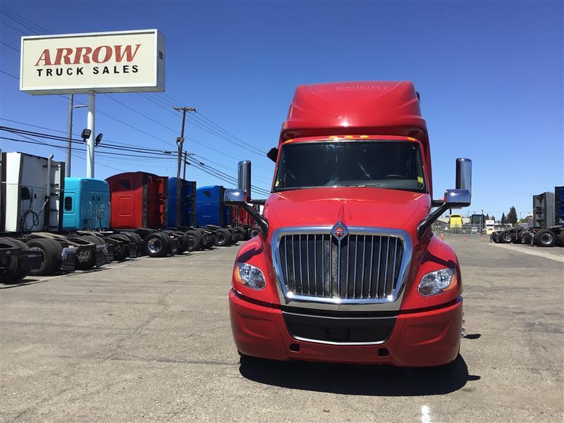 2022 International LT625